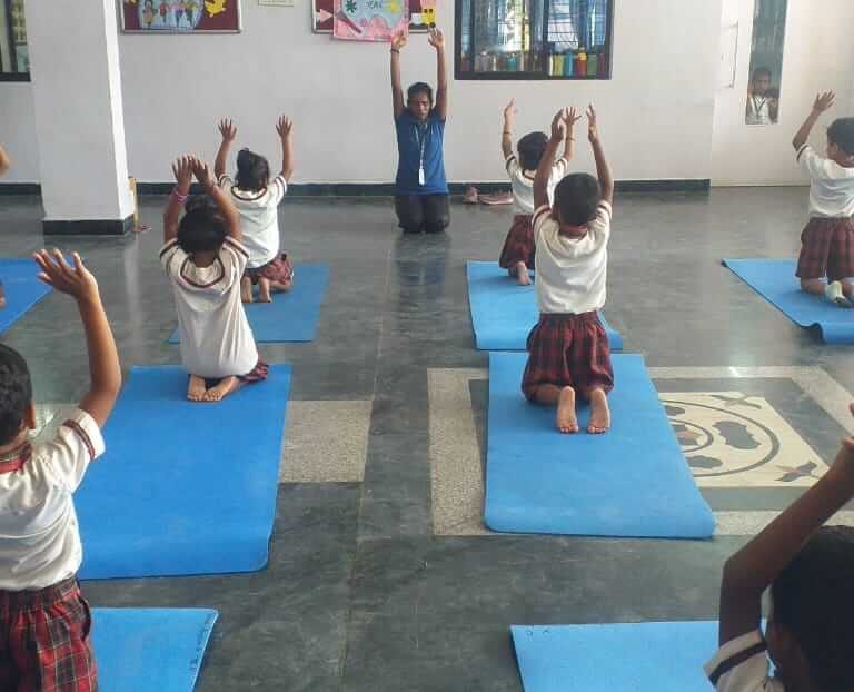 yoga (2)
